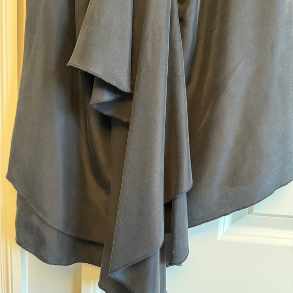 Benetton asymmetrical Silk sleeveless top - Picture 3 of 7